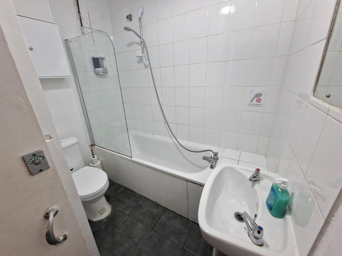 City Budget Guesthouse Лондон Экстерьер фото
